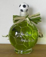Fussball-Flasche gefüllt mit Spirituosen